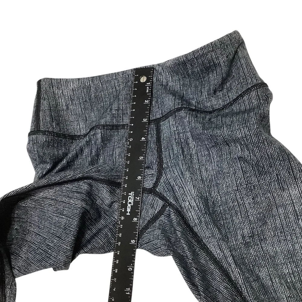 Lululemon Wunder Under Crop Sz 4 Full-On Luxtreme Burlap Texture Black Dune